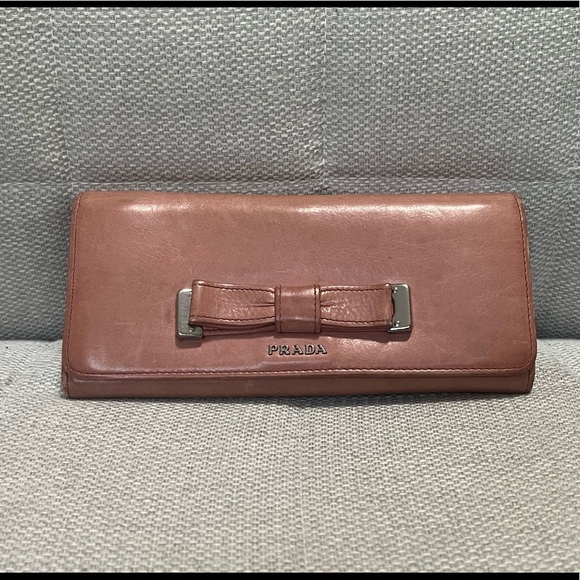 Authentic PRADA leather long wallet - Picture 1 of 16